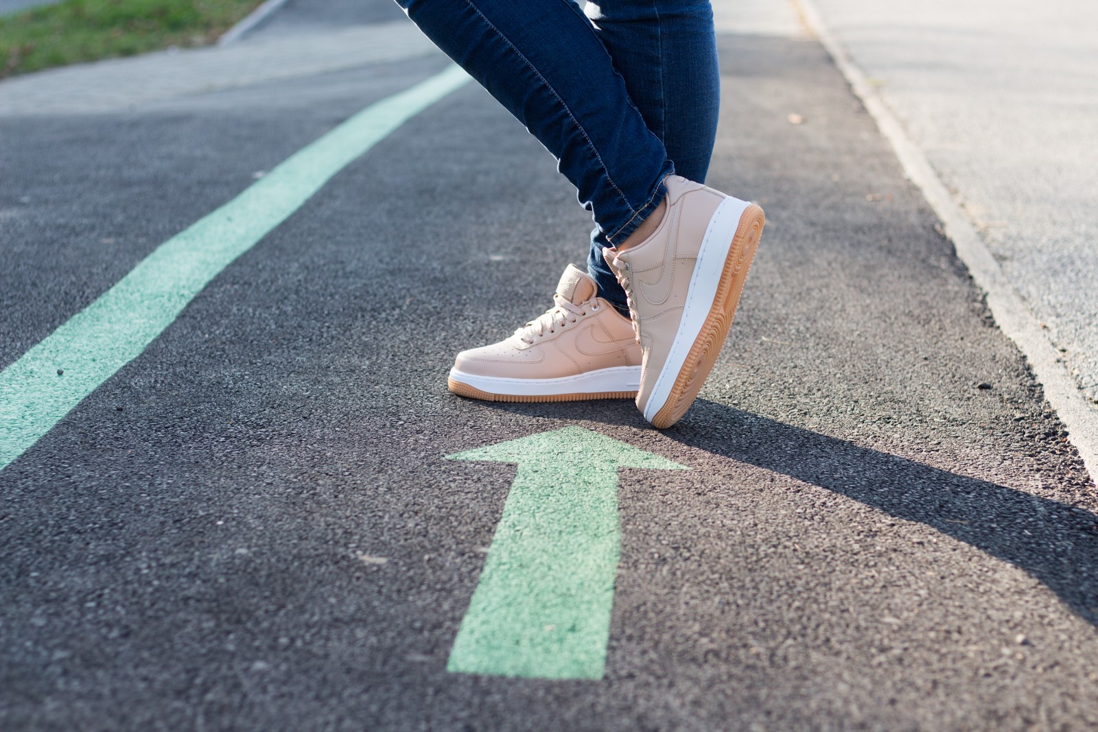 Nike Air Force 1 '07 PREMIUM - BIO BEIGE - tenisky na každz deň